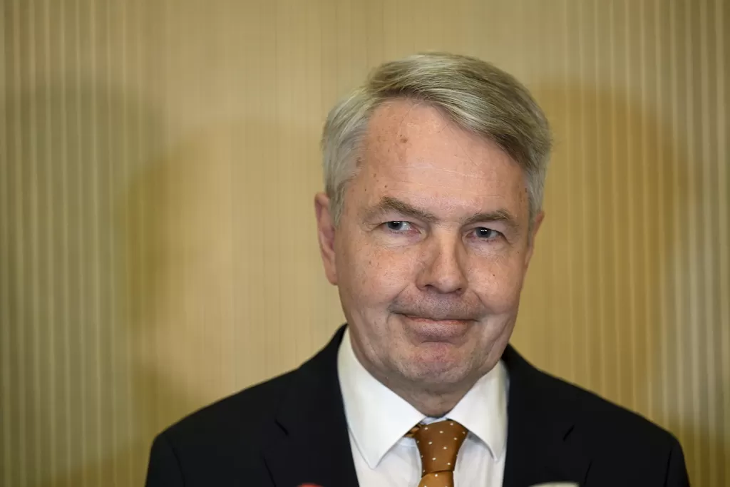 Ulkoministeri Pekka Haavisto IS:n presidenttikyselyn kärkinimenä |  Satakunnan Viikko